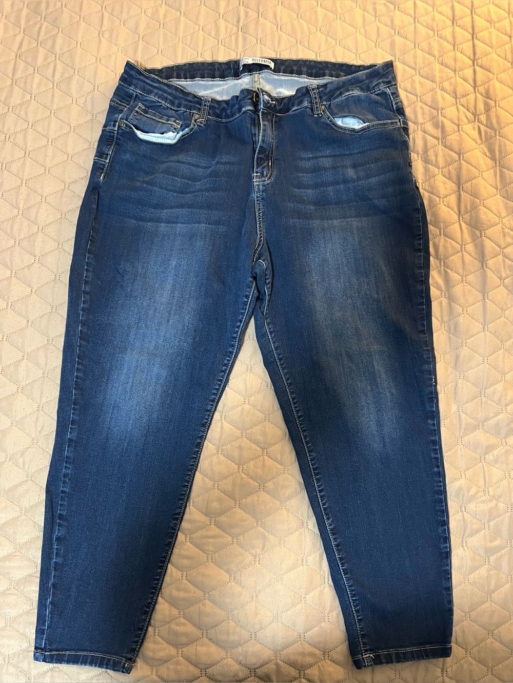 Classic High-Rise Women’s Jeans - Dark Blue